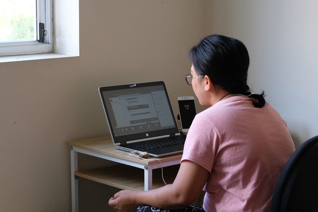 Asistentes de Codificación IA para Estudiantes: Comparativa de Precios y Funcionalidades
