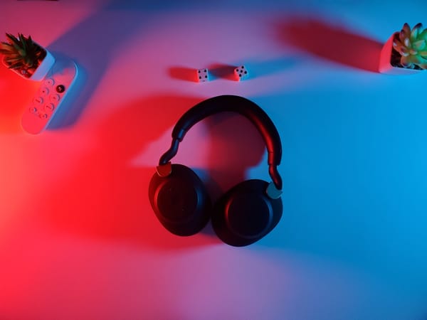 Jabra Elite 85h vs BackBeat Pro 2: Best ANC for Ops (2026)