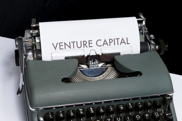 Scalable Capital vs Trading 212: Robo Advisor Europe (2026)
