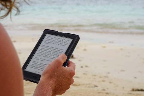 Kindle vs Kobo: Pro Buying Guide